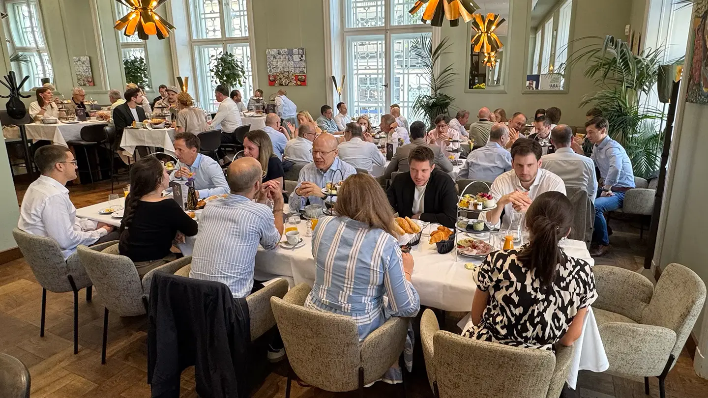 „Wie tickt der Einkauf®“ Roundtable im Restaurant das Mezzanin